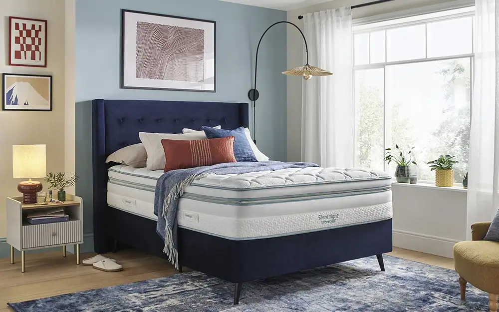 Silentnight UltraGel Cool-to-Touch 3000 Mirapocket Firmer Mattress